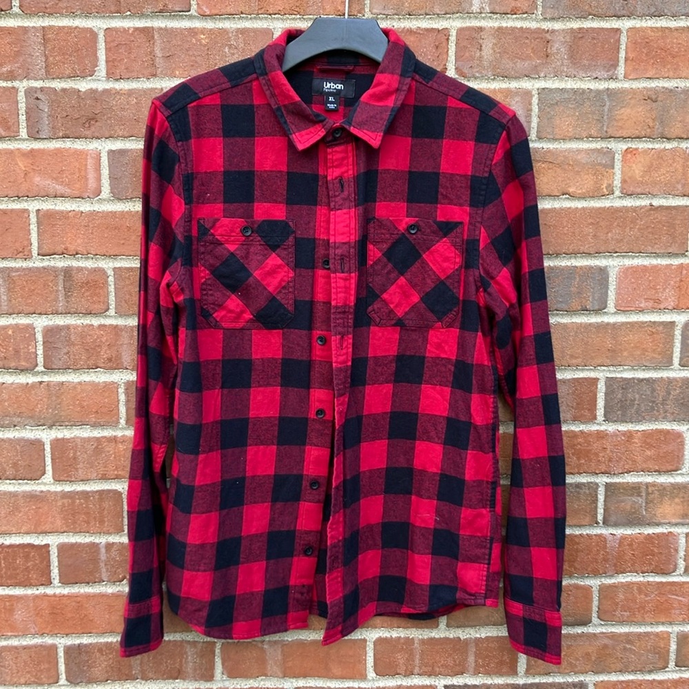 EUC Sz XL Urban Pipeline red/blk buffalo plaid long sleeve cotton flannel shirt